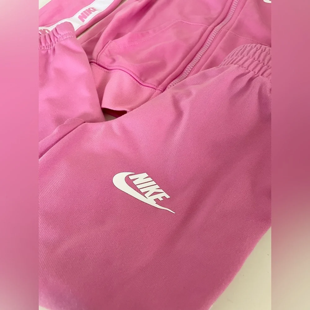 Nike Kids Pink Matching Set Zip Up Tracksuit with Logo Accents Girls 4 XS - Picture 8 of 14